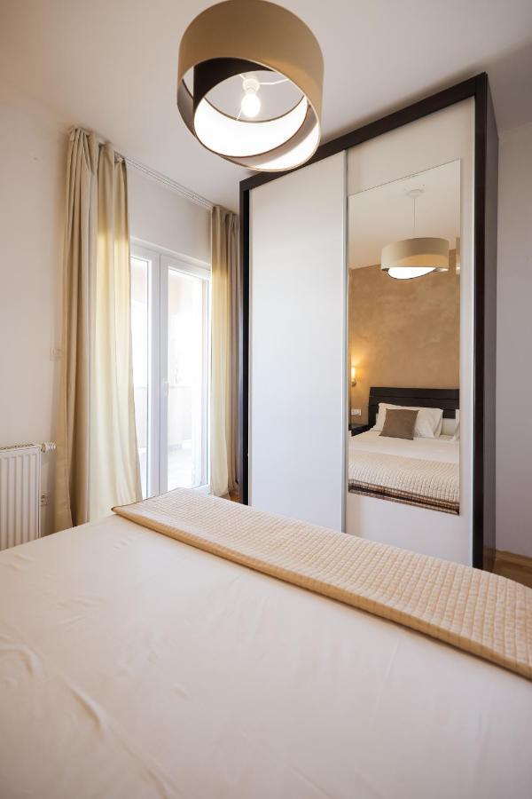 Apartments Skara 비빈제 외부 사진