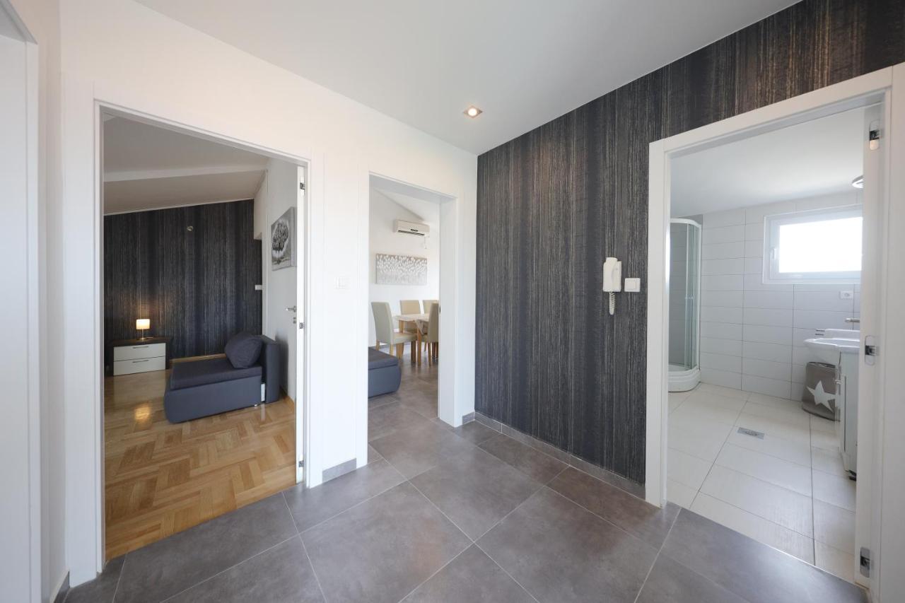 Apartments Skara 비빈제 외부 사진